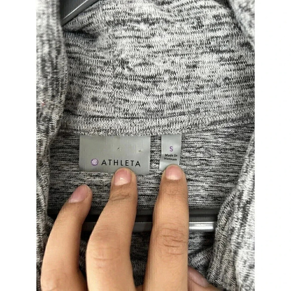 Athleta womans pullover Sweater size Small color Gray - Picture 4 of 7